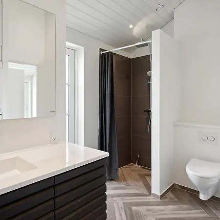 Ferienhaus Cozy In With Wifi